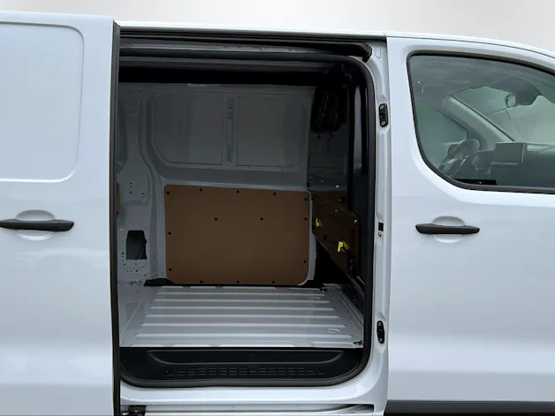 Toyota PROACE Van L1 2.0 D Advanced