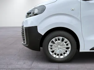 Toyota PROACE Van L1 2.0 D Advanced
