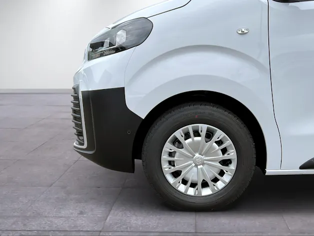 Toyota PROACE Van L1 2.0 D Advanced