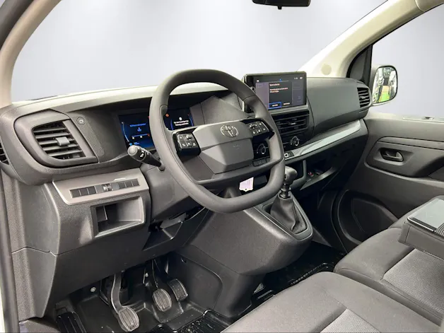 Toyota PROACE Van L1 2.0 D Advanced