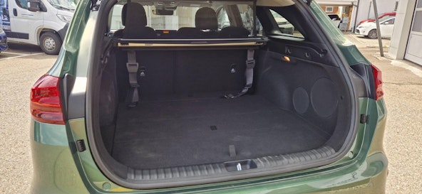 Vehicle image 12 Vehicle image 12