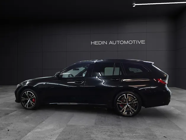 BMW 330e xDrive Touring