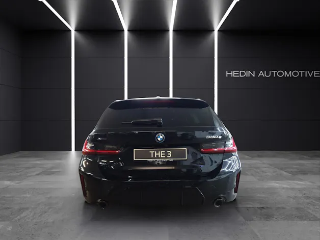 BMW 330e xDrive Touring