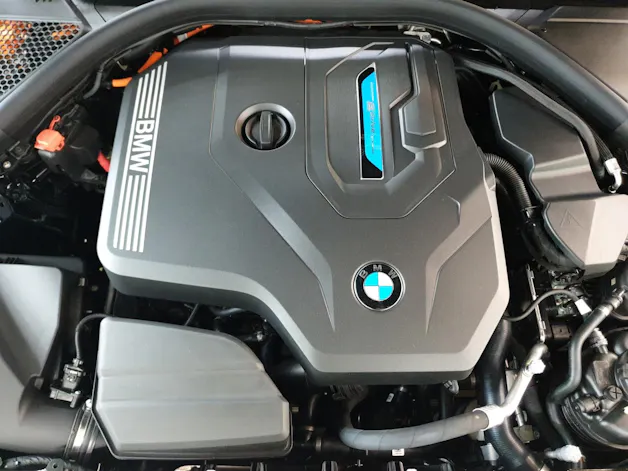 BMW 330e xDrive Touring