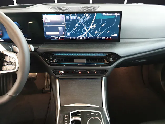 BMW 330e xDrive Touring