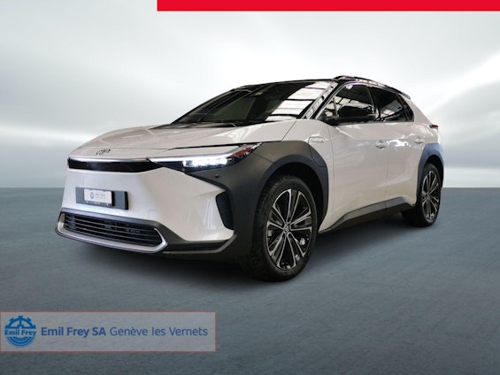 First vehicle image First vehicle image