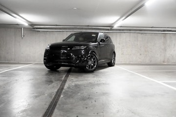 Vehicle image LAND ROVER RANGE ROVER SPORT 0