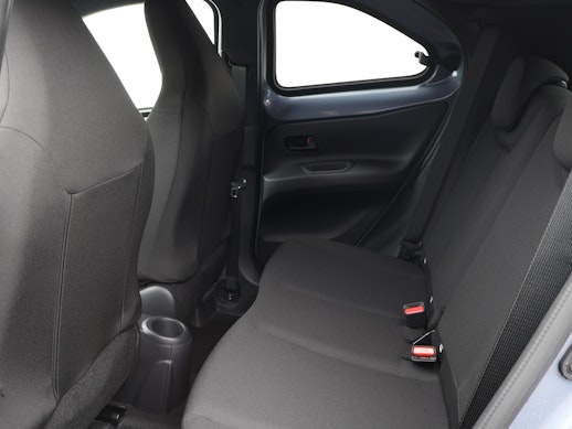 TOYOTA Aygo X 1.0 VVT-i Trend 3