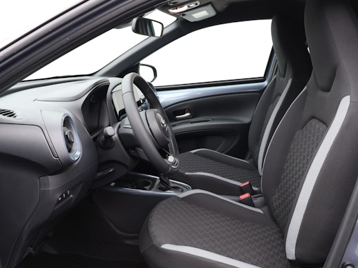 TOYOTA Aygo X 1.0 VVT-i Trend 2
