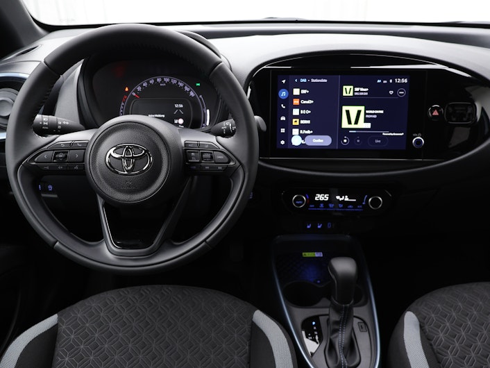 Vehicle image TOYOTA AYGO X