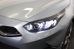 Vehicle image KIA Ceed SW 1.5 T-GDi MHEV Power