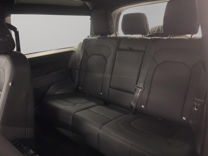 Vehicle image LAND ROVER DEFENDER