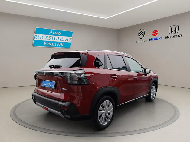 Suzuki S-Cross 1.4 T Compact+ Hybrid 4x4
