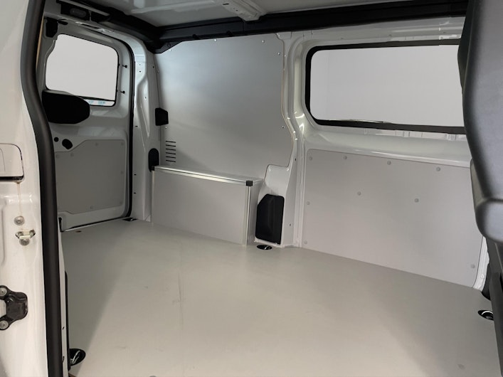 Vehicle image OPEL VIVARO