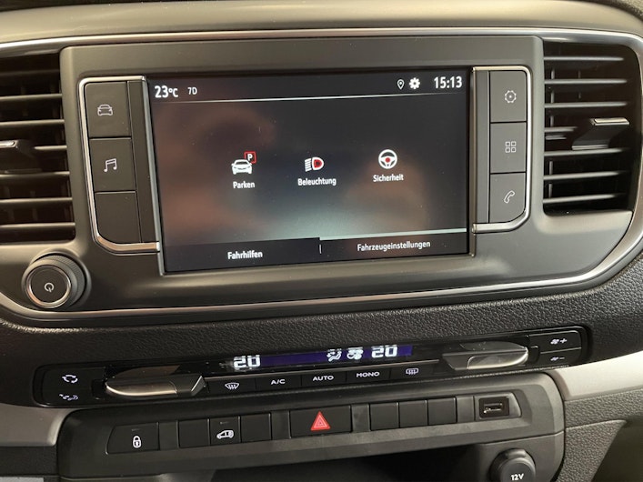 Vehicle image OPEL VIVARO