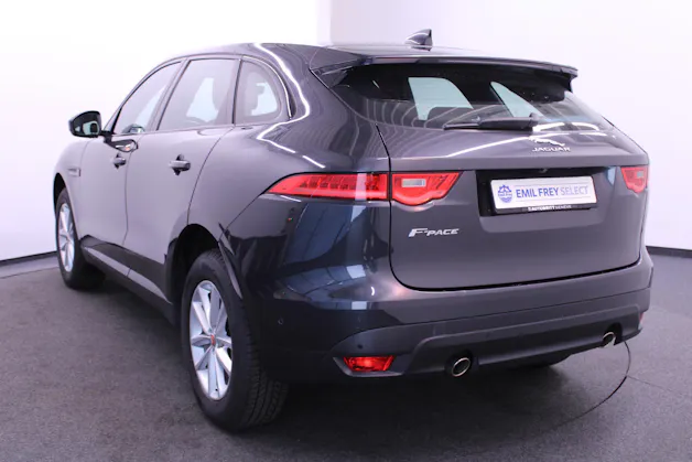 Jaguar F-Pace 2.0 T 250 Portfolio AWD *LEASING 1.99%*