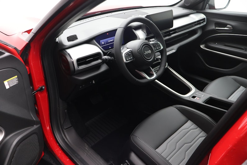 image du véhicule JEEP AVENGER