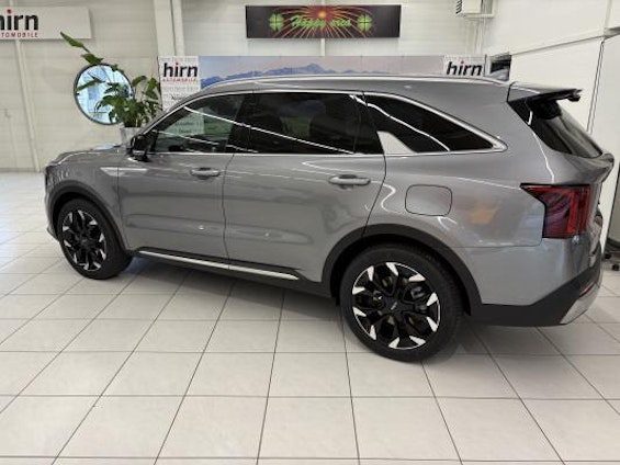 Vehicle image 2 Vehicle image 2