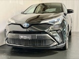 First vehicle image