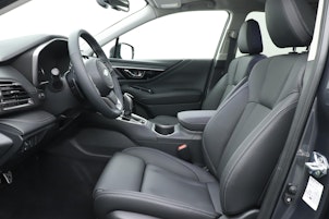 Vehicle image SUBARU Outback 2.5i Final Edition