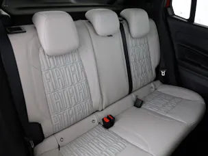 Fiat 600 1.2 Hybrid 136 La Prima