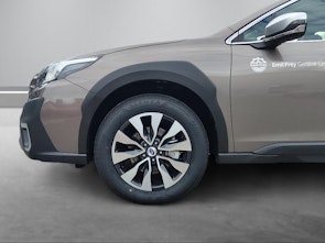 Vehicle image SUBARU Outback 2.5i Final Edition