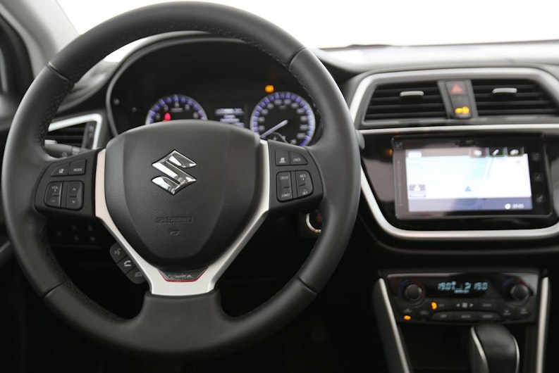 Vehicle image SUZUKI SX4