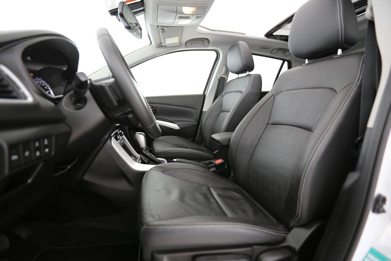 Vehicle image SUZUKI SX4