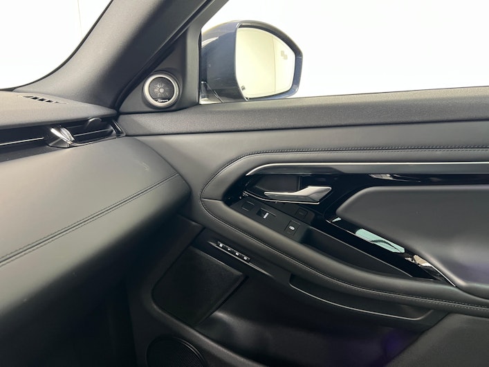 Vehicle image LAND ROVER RANGE ROVER EVOQUE