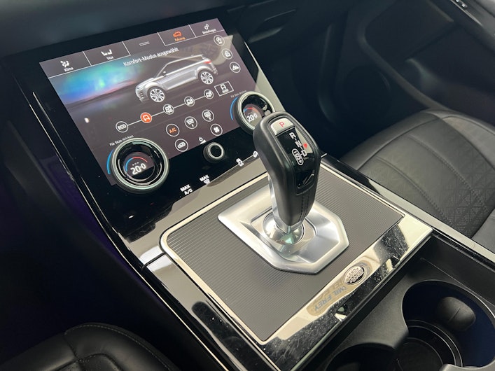 Vehicle image LAND ROVER RANGE ROVER EVOQUE