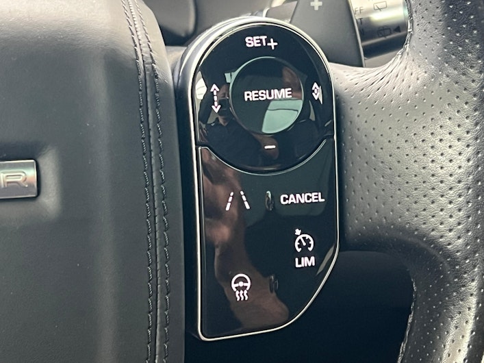 Vehicle image LAND ROVER RANGE ROVER EVOQUE