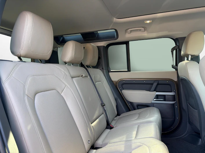 Fahrzeugbild LAND ROVER DEFENDER