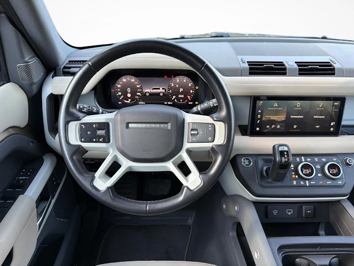 Fahrzeugbild LAND ROVER DEFENDER