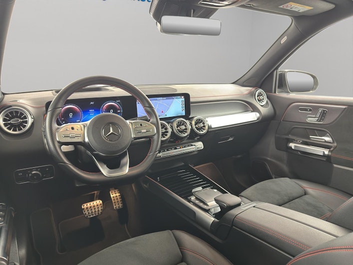 Vehicle image MERCEDES-BENZ EQB 350