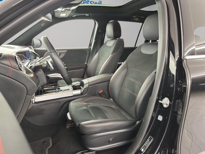 Vehicle image MERCEDES-BENZ EQB 350