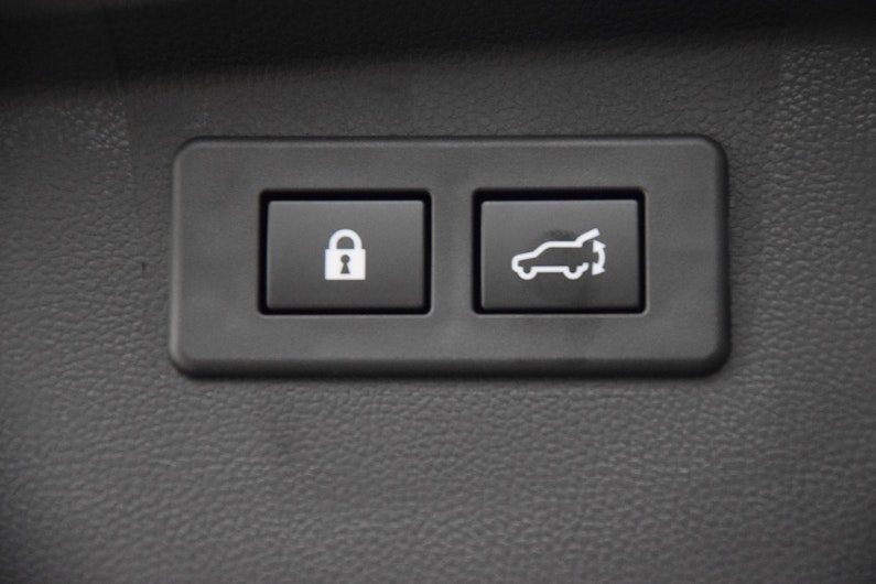 Vehicle image SUBARU OUTBACK