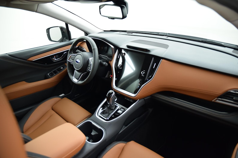 Vehicle image SUBARU OUTBACK