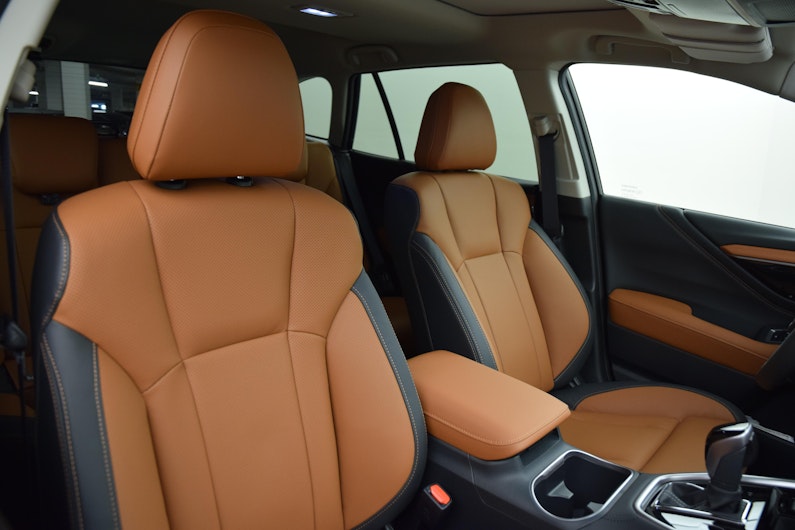 Vehicle image SUBARU OUTBACK