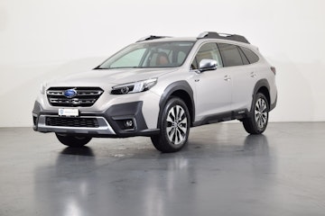 Vehicle image SUBARU Outback 2.5i 30th Anniversary Edition