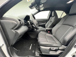 Fahrzeugbild TOYOTA Yaris Cross 1.5 VVT-i HSD Premium AWD-i