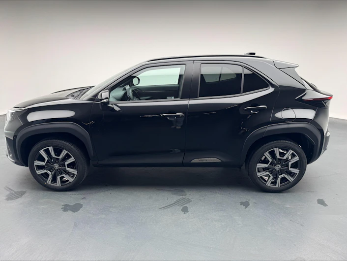 Fahrzeugbild TOYOTA YARIS CROSS