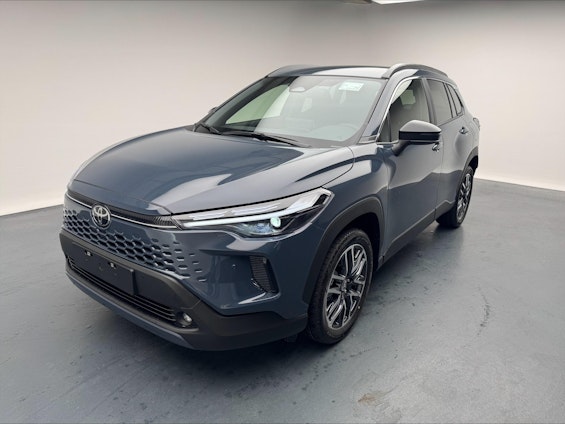 First vehicle image First vehicle image