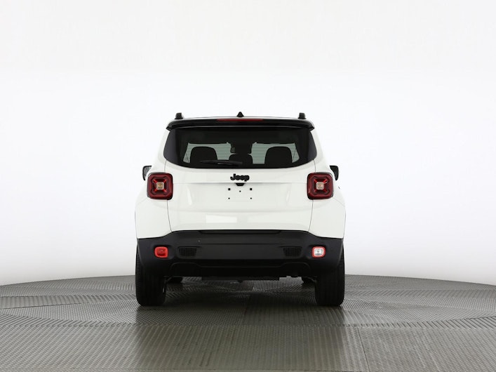 Vehicle image JEEP RENEGADE
