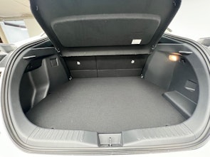 Vehicle image TOYOTA C-HR 2.0 PHEV Swiss Edition