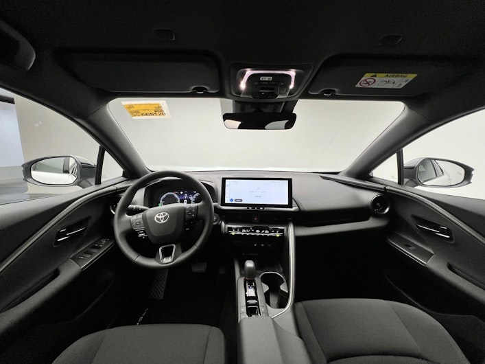 Vehicle image TOYOTA C-HR