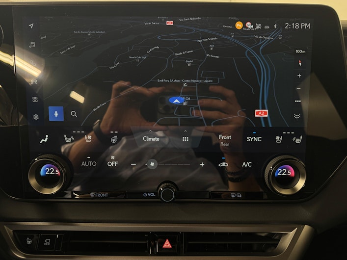 Vehicle image LEXUS RX