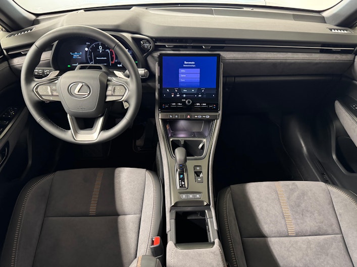 immagine del veicolo LEXUS LBX