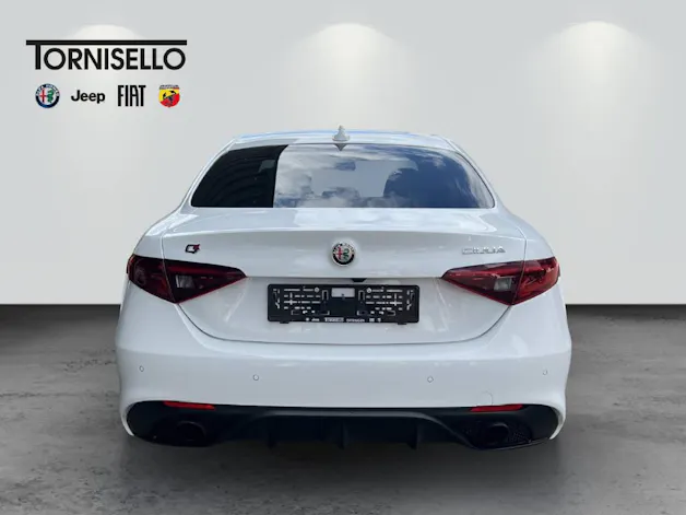Alfa Romeo Giulia 2.0 Q4 Veloce