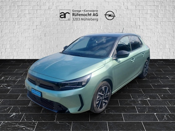 First vehicle image