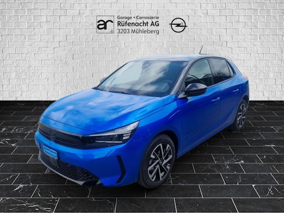 First vehicle image First vehicle image